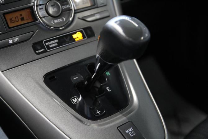 Toyota Auris I с пробегом 2007 года, цена 649 000 рублей, 199000 км, хэтчбек, Автокод Объявления