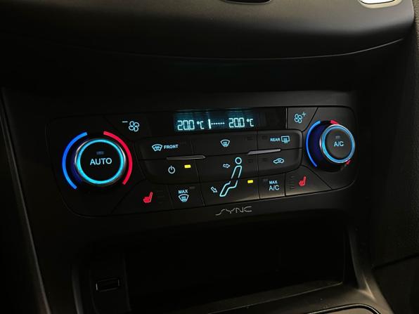 Ford Focus III Рестайлинг с пробегом 2017 года, цена 1 099 900 рублей, 194125 км, седан, Автокод Объявления