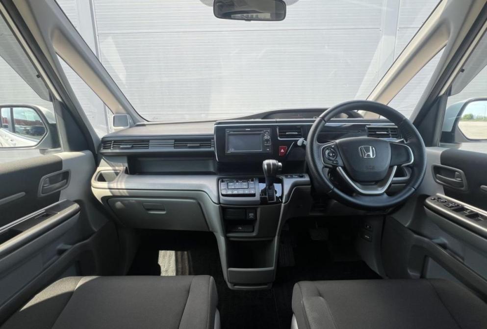 Honda Stepwgn V Рестайлинг Красноярск  - изображение 15