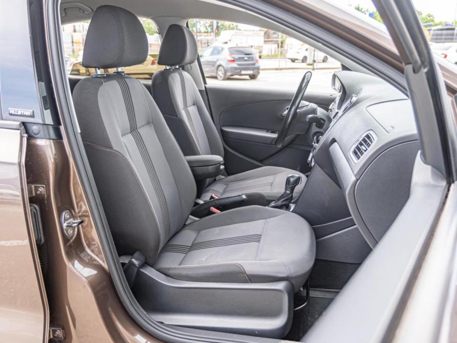 Volkswagen Polo V Рестайлинг Краснодар  - изображение 8