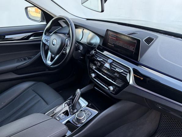 BMW 5 серии VII (G30/G31/G38) Рестайлинг с пробегом 2021 года, цена 3 800 000 рублей, 67376 км, седан, Автокод Объявления