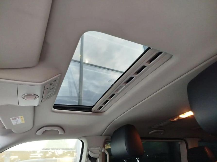 Volkswagen Caravelle T6 Москва  - изображение 20