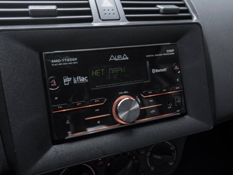Suzuki Swift III Москва  - изображение 15