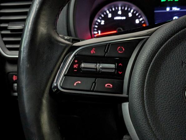 Kia Sportage IV Рестайлинг с пробегом 2021 года, цена 2 750 000 рублей, 68600 км, внедорожник, Автокод Объявления