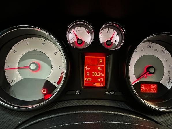Peugeot 408 I с пробегом 2014 года, цена 520 000 рублей, 239196 км, седан, Автокод Объявления