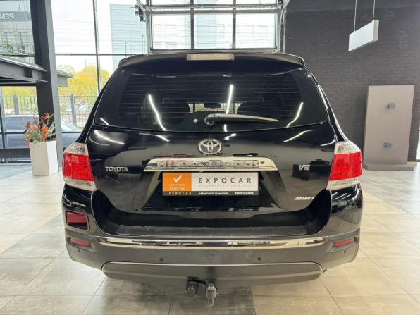 Toyota Highlander II (XU40) Рестайлинг с пробегом 2013 года, цена 1 990 000 рублей, 208000 км, внедорожник, Автокод Объявления