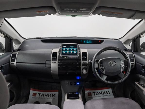 Toyota Prius II Рестайлинг (XW20) с пробегом 2009 года, цена 675 000 рублей, 261376 км, лифтбек, Автокод Объявления