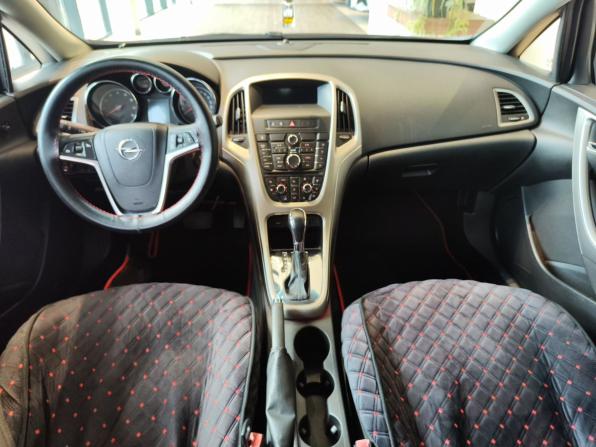 Opel Astra J с пробегом 2010 года, цена 575 000 рублей, 278000 км, хэтчбек, Автокод Объявления