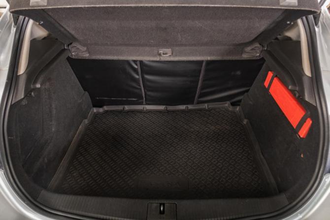 Opel Astra J с пробегом 2011 года, цена 709 000 рублей, 131000 км, хэтчбек, Автокод Объявления