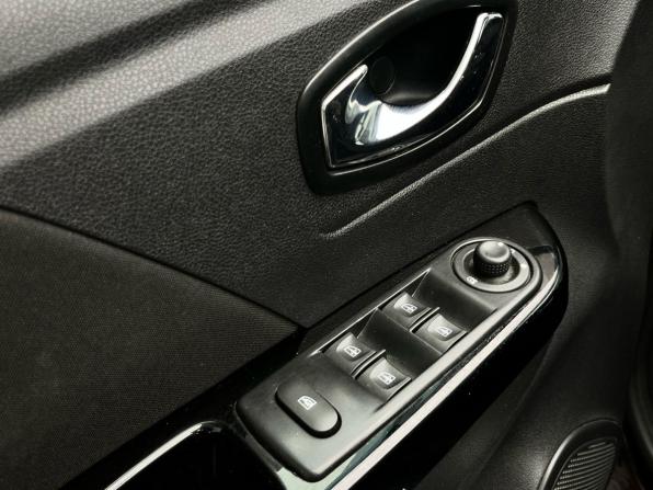 Renault Kaptur I с пробегом 2018 года, цена 1 549 000 рублей, 115853 км, внедорожник, Автокод Объявления