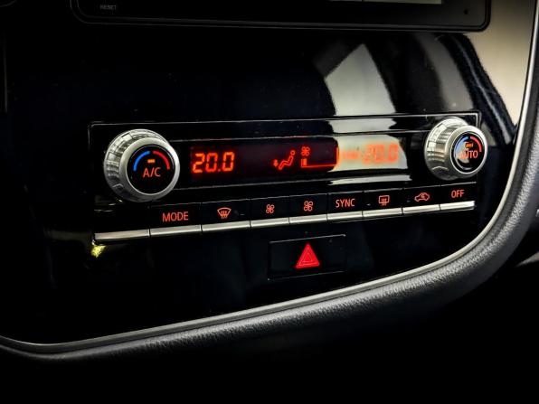 Mitsubishi Outlander III Рестайлинг 3 с пробегом 2020 года, цена 2 590 000 рублей, 97498 км, внедорожник, Автокод Объявления