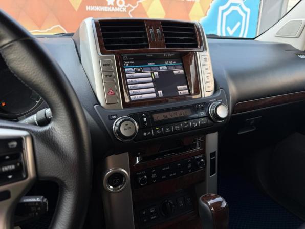 Toyota Land Cruiser Prado 150 Series с пробегом 2011 года, цена 2 590 000 рублей, 261350 км, внедорожник, Автокод Объявления