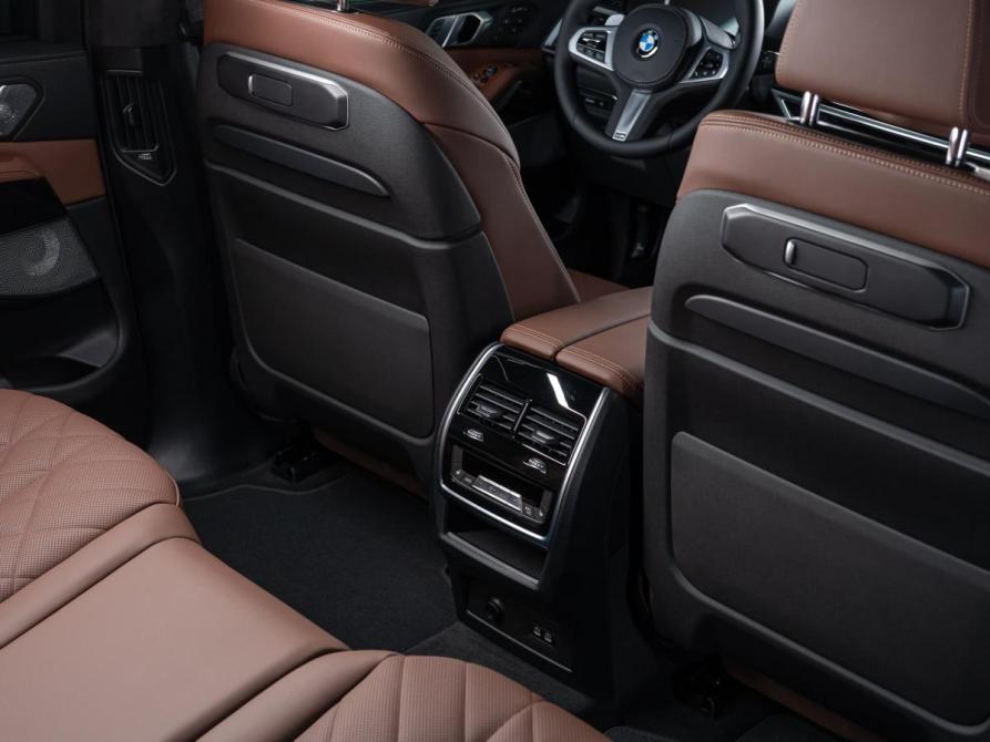 BMW X7 I (G07) Рестайлинг Москва  - изображение 25