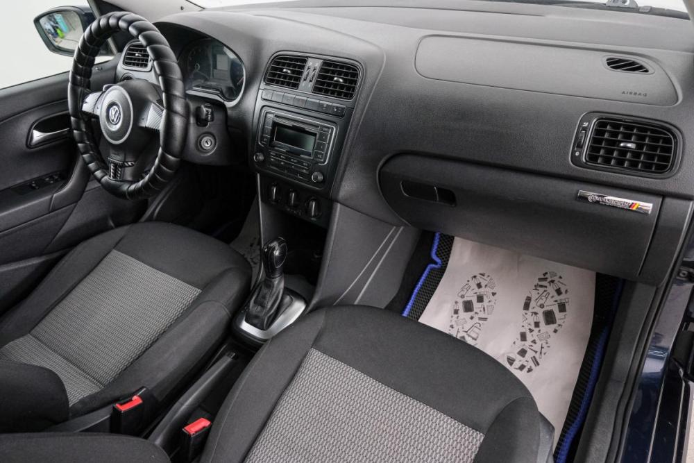 Volkswagen Polo V Красноярск  - изображение 12