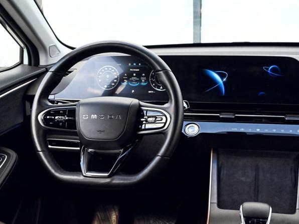 Omoda C5 I с пробегом 2023 года, цена 1 799 000 рублей, 40716 км, внедорожник, Автокод Объявления