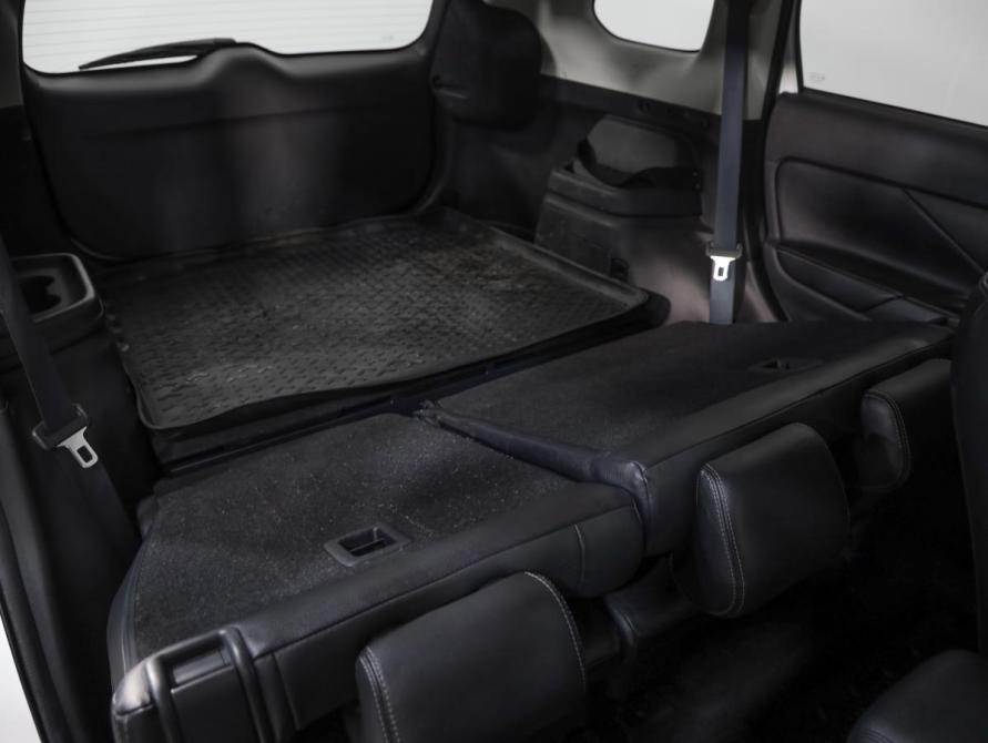 Mitsubishi Outlander III Рестайлинг 2 Санкт-Петербург  - изображение 23