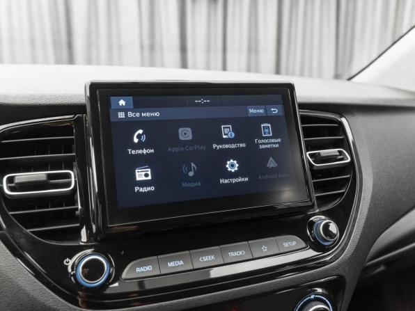 Hyundai Solaris II Рестайлинг с пробегом 2021 года, цена 1 800 000 рублей, 70160 км, седан, Автокод Объявления