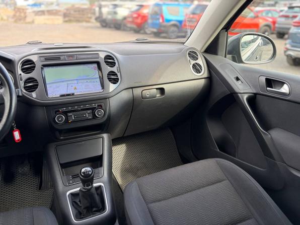 Volkswagen Tiguan I Рестайлинг с пробегом 2014 года, цена 885 000 рублей, 212289 км, внедорожник, Автокод Объявления