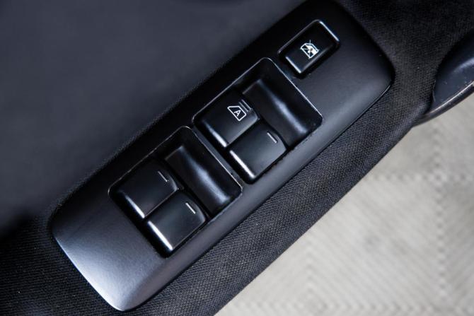 Nissan Qashqai I Рестайлинг с пробегом 2012 года, цена 1 049 000 рублей, 200000 км, внедорожник, Автокод Объявления