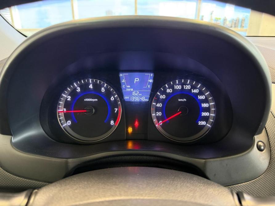 Hyundai Solaris I Волгоград  - изображение 11