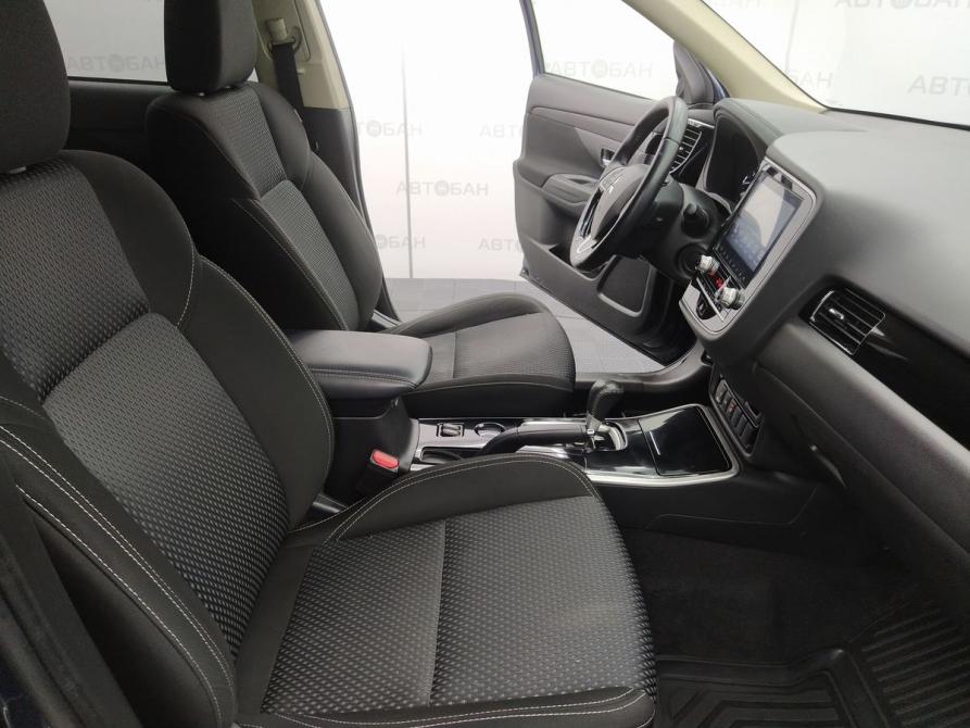 Mitsubishi Outlander III Рестайлинг 3 Екатеринбург  - изображение 19