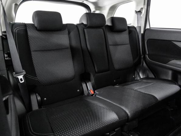 Mitsubishi Outlander III Рестайлинг 3 с пробегом 2019 года, цена 1 999 000 рублей, 126385 км, внедорожник, Автокод Объявления