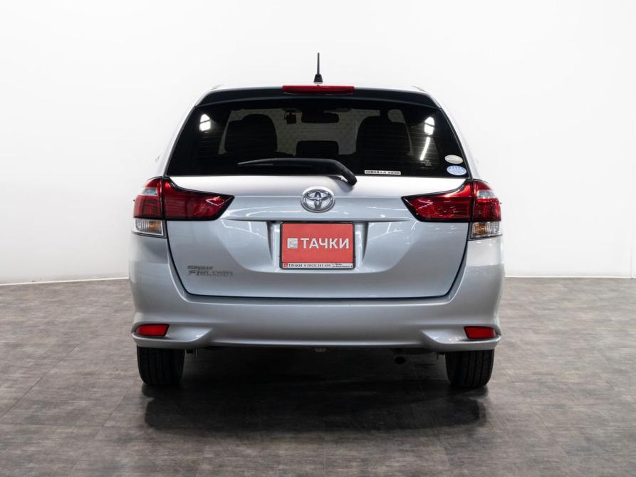 Toyota Corolla XI (E160 E170) Рестайлинг 2 Чита  - изображение 4
