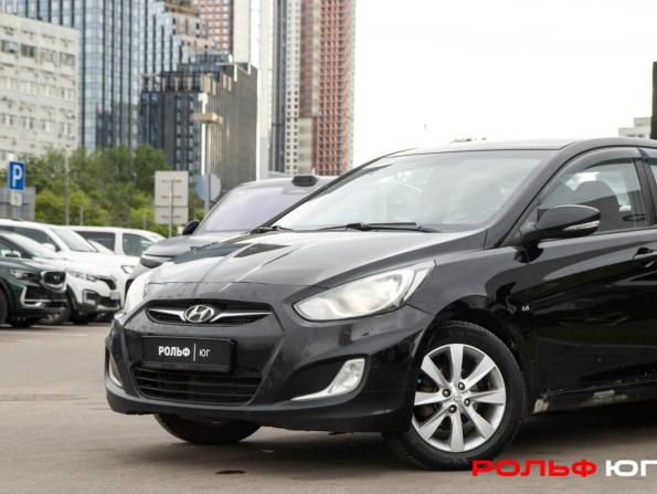 Hyundai Solaris I с пробегом 2012 года, цена 738 000 рублей, 239517 км, седан, Автокод Объявления