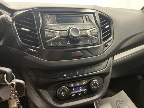 Lada (ВАЗ) Vesta I с пробегом 2019 года, цена 878 000 рублей, 92300 км, седан, Автокод Объявления