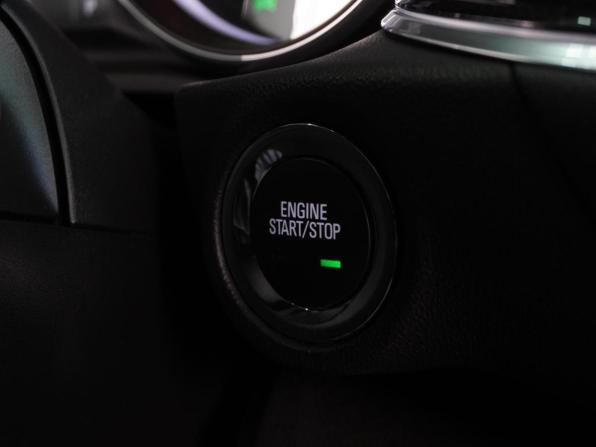 Opel Insignia II Рестайлинг с пробегом 2020 года, цена 2 099 000 рублей, 116240 км, лифтбек, Автокод Объявления
