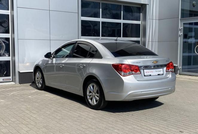 Chevrolet Cruze I Рестайлинг с пробегом 2013 года, цена 710 000 рублей, 235505 км, седан, Автокод Объявления