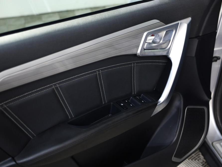 Geely Emgrand X7 I Рестайлинг 2 Санкт-Петербург  - изображение 18