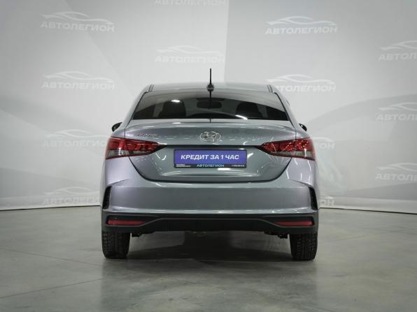 Hyundai Solaris II Рестайлинг с пробегом 2020 года, цена 1 375 000 рублей, 137200 км, седан, Автокод Объявления