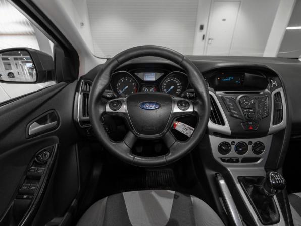 Ford Focus III с пробегом 2013 года, цена 795 000 рублей, 154824 км, седан, Автокод Объявления