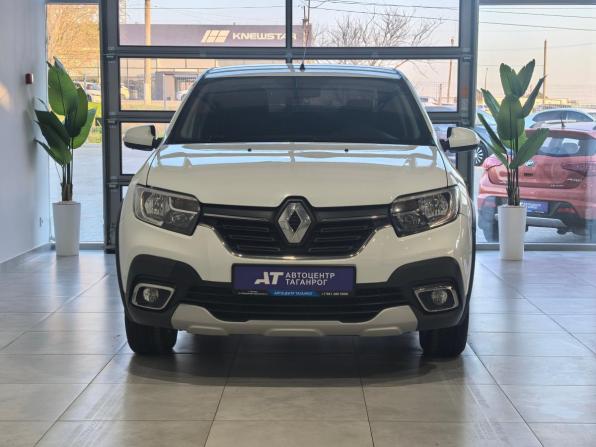 Renault Logan II Рестайлинг с пробегом 2020 года, цена 1 210 000 рублей, 77000 км, седан, Автокод Объявления