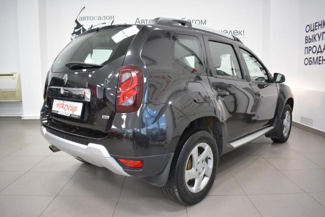 Renault Duster I Рестайлинг с пробегом 2018 года, цена 1 489 000 рублей, 81000 км, внедорожник, Автокод Объявления