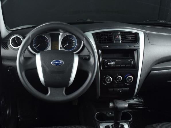 Datsun mi-DO с пробегом 2015 года, цена 489 995 рублей, 109490 км, хэтчбек, Автокод Объявления