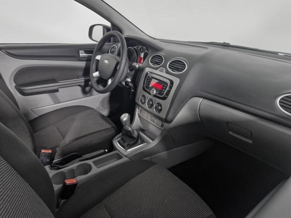 Ford Focus II Рестайлинг с пробегом 2010 года, цена 585 000 рублей, 100111 км, хэтчбек, Автокод Объявления