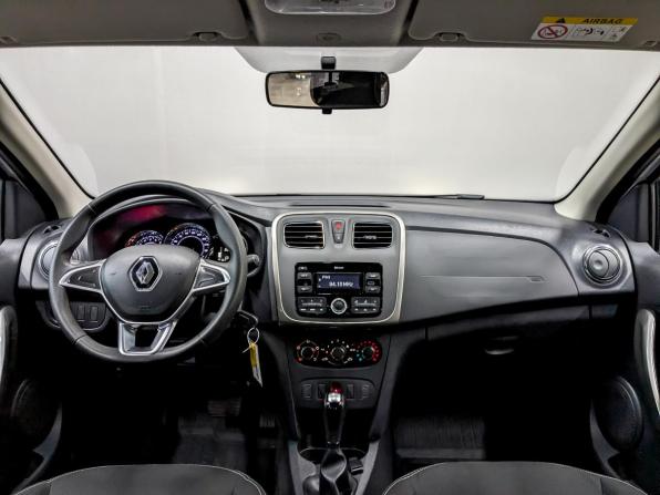 Renault Sandero II Рестайлинг с пробегом 2021 года, цена 1 359 000 рублей, 62235 км, хэтчбек, Автокод Объявления