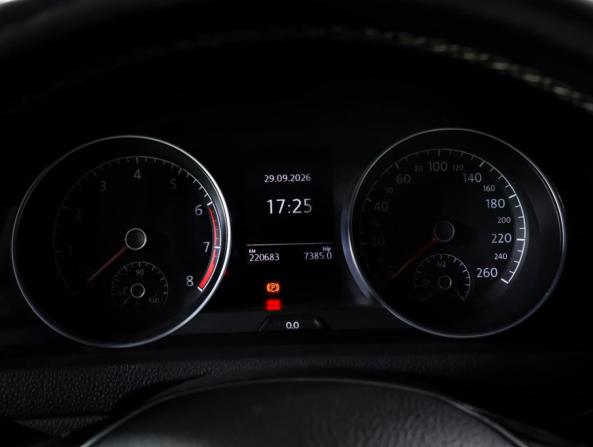 Volkswagen Golf VII с пробегом 2014 года, цена 1 090 000 рублей, 220682 км, хэтчбек, Автокод Объявления