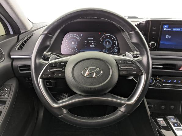 Hyundai Sonata VIII (DN8) с пробегом 2020 года, цена 2 490 000 рублей, 72134 км, седан, Автокод Объявления