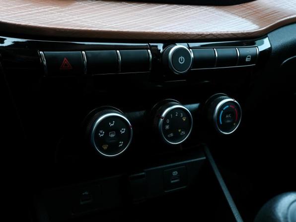 Lada (ВАЗ) Vesta I Рестайлинг (NG) с пробегом 2023 года, цена 1 399 000 рублей, 19777 км, седан, Автокод Объявления