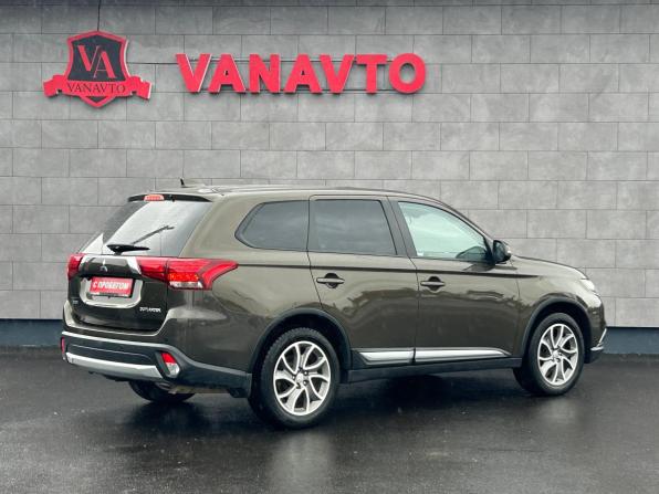 Mitsubishi Outlander III Рестайлинг 2 с пробегом 2018 года, цена 1 990 000 рублей, 106000 км, внедорожник, Автокод Объявления