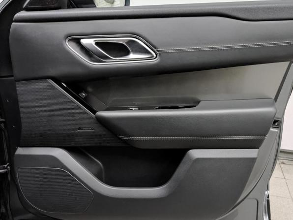Land Rover Range Rover Velar I с пробегом 2018 года, цена 3 510 000 рублей, 128381 км, внедорожник, Автокод Объявления