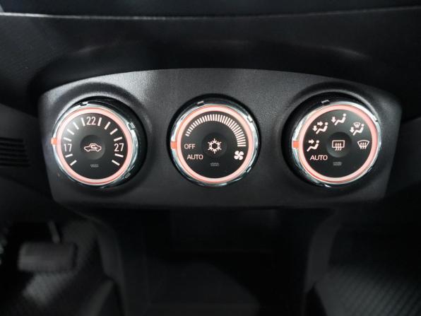Mitsubishi Outlander II Рестайлинг с пробегом 2010 года, цена 1 215 000 рублей, 230000 км, внедорожник, Автокод Объявления