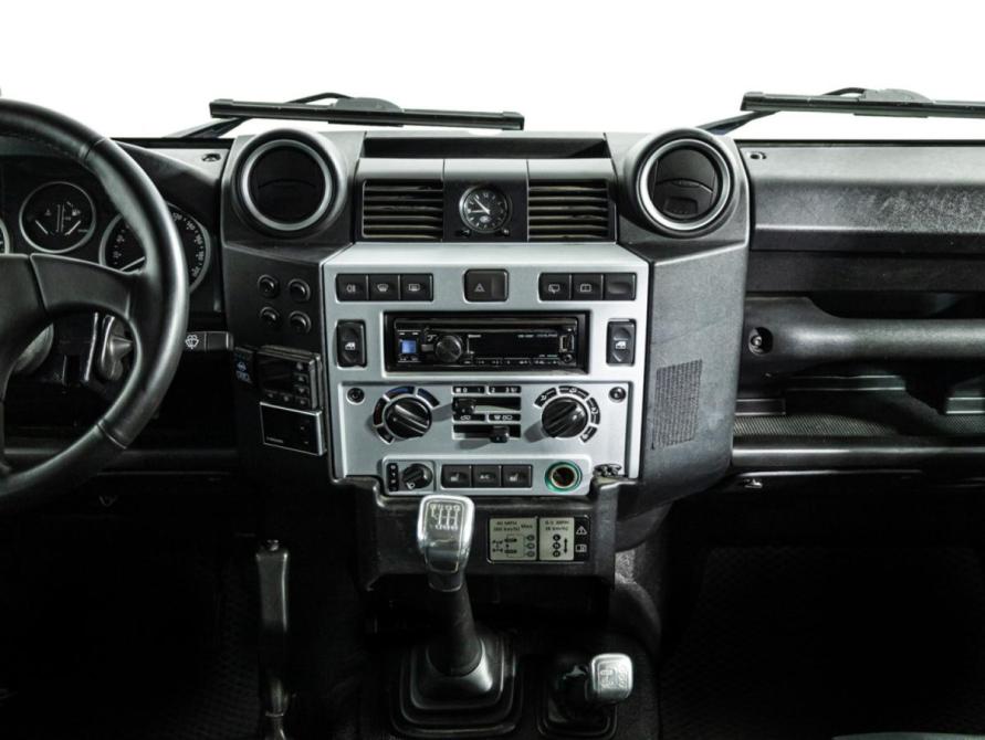 Land Rover Defender I Рестайлинг Санкт-Петербург  - изображение 15