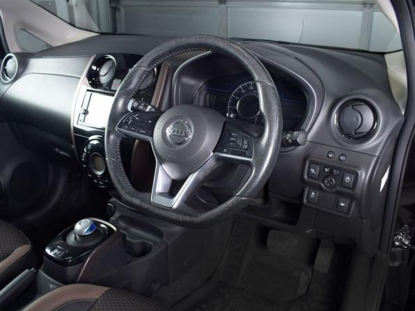 Nissan Note II Рестайлинг с пробегом 2017 года, цена 1 079 999 рублей, 184088 км, хэтчбек, Автокод Объявления