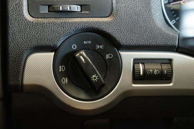 Skoda Octavia II (A5) Рестайлинг с пробегом 2012 года, цена 759 000 рублей, 198503 км, лифтбек, Автокод Объявления