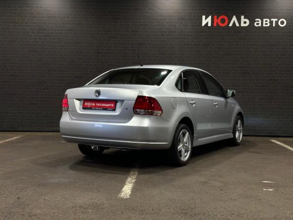 Volkswagen Polo V с пробегом 2013 года, цена 870 000 рублей, 86876 км, седан, Автокод Объявления