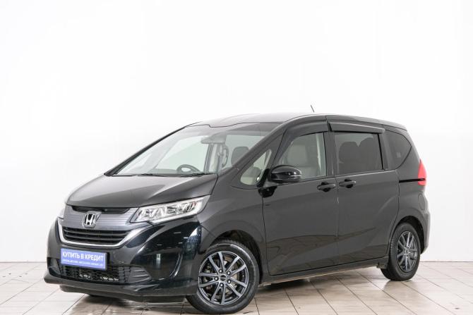 Honda Freed II с пробегом 2017 года, цена 1 499 000 рублей, 71000 км, компактвэн, Автокод Объявления